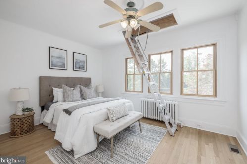 3843 Beecher St, Washington DC 20007-1802 exterior