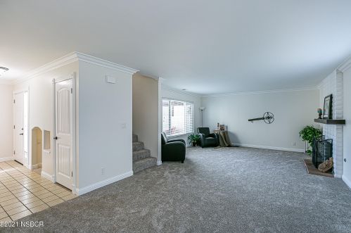 1278 Estes Dr, Santa Maria CA 93454-5981 exterior