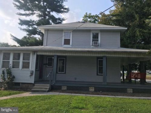 621 Old York Rd, Etters, PA 17319-8819