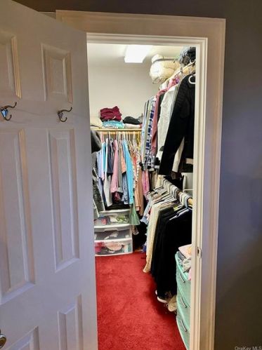 57 Clover Ridge Rd, Westtown NY  10998-3800 exterior