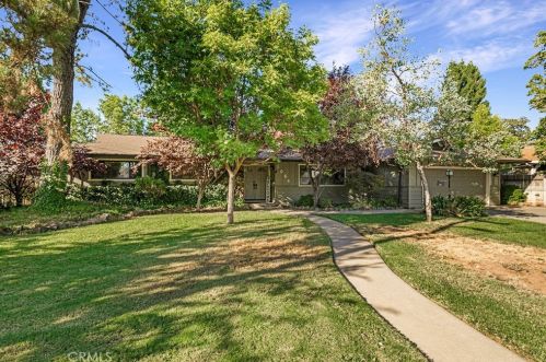 1064 Via Verona Dr, Chico CA  95973-1031 exterior