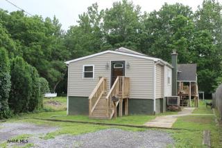 717 White St, Hollidaysburg PA  16648-1451 exterior