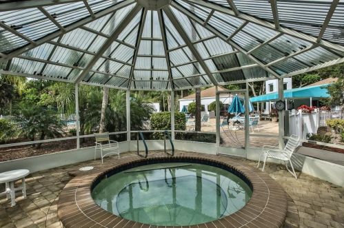 729 Navigators Way, Edgewater FL 32141-5924 exterior