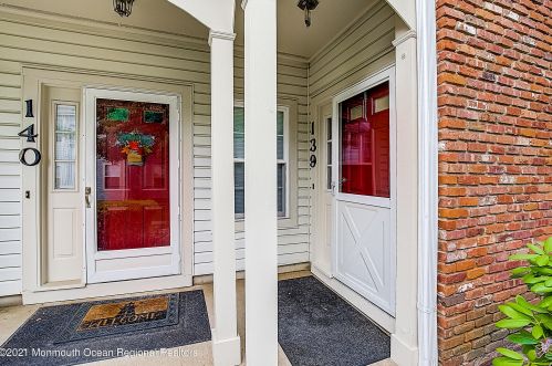 139 Tulip Ln, East Freehold, NJ 07728-4092