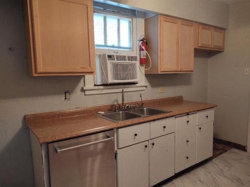 3513 Grover St, Mckeesport, PA 15132-5614