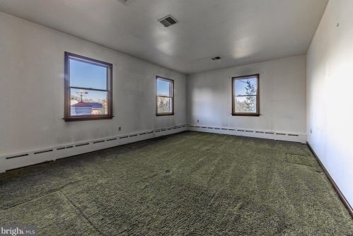 520 Lakeview Dr, Auburn NJ  08085-1248 exterior