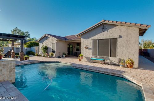 681 Wildhorse Dr, Chandler AZ 85286-6139 exterior