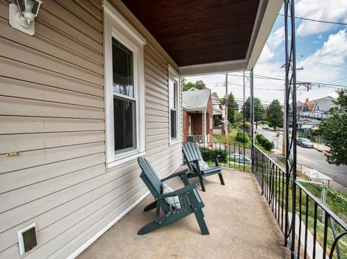 206 Hallock St, Pittsburgh, PA 15211-1336
