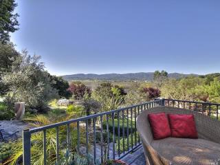 50 Wendy Ct, Novato, CA 94945-3418
