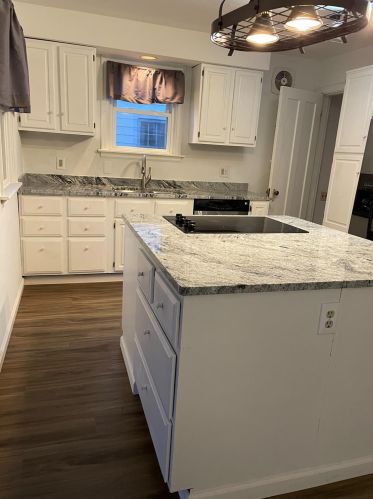 6912 Dianna Dr, Cincinnati, OH 45239-4305