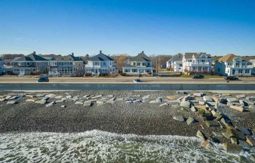 809 Ocean Blvd, Hampton NH  03842-3016 exterior