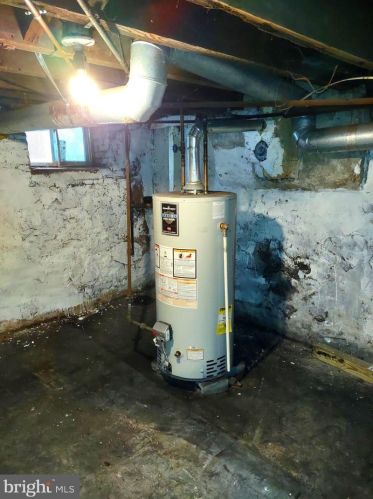 630 Cherry St, Norristown PA 19401-3802 exterior