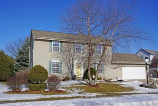 928 Shore Dr, Pewaukee WI  53072-2658 exterior