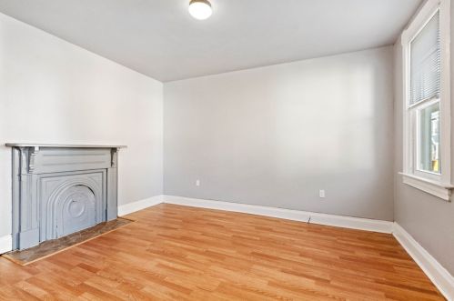 2117 Lautner St, Pittsburgh, PA 15212-3214