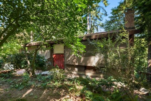 14816 202nd St, Woodinville, WA 98072-8462
