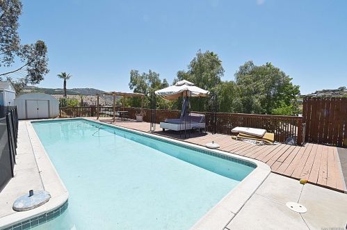 9346 Telkaif St, Lakeside CA  92040-5808 exterior