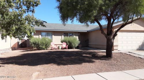 8797 Eagle Creek Dr, Tucson, AZ 85730-5712