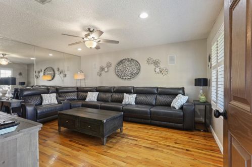 1154 Tamarack Dr, Lodi CA  95240-5535 exterior