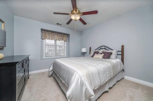 363 Birch St, Imperial PA  15126-1151 exterior