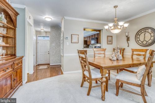 12331 Manchester Way, Woodbridge VA  22192-5174 exterior