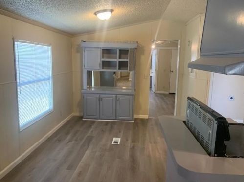 14376 Five Guinea Ln, Conroe TX  77302-4676 exterior