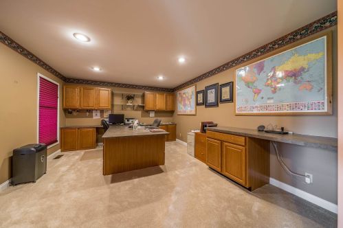 3949 Thomas Dr, Covington KY  41018-2916 exterior