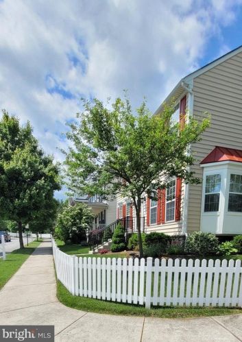 408 Wrigley Blvd, Cochranville, PA 19330-9410