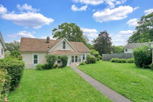 120 Wawayanda Ave, Middletown, NY 10940-6708