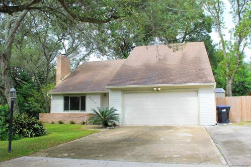 6523 La Jolla St, Orlando, FL 32818-6849