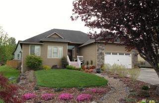 118 Peninsula Dr, Kelso, WA 98626-1979