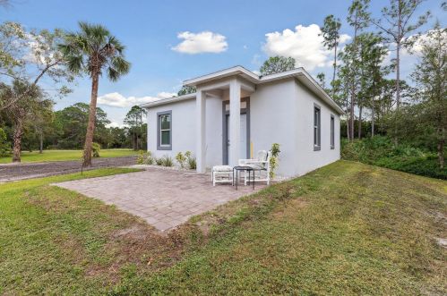 5001 Palm Ave, Cocoa, FL 32926-2060