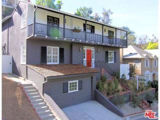 5740 Spring Oak Ter, Los Angeles, CA 90068-2450