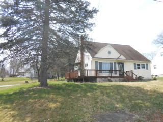 148 Idetown Rd, Dallas, PA 18612-2911
