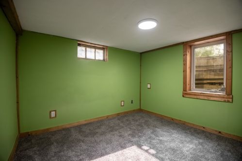 856 Buhl Farm Dr, Hermitage PA  16148-1556 exterior