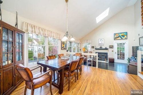 19 Kerri Ln, Lincoln Park NJ  07035-2113 exterior