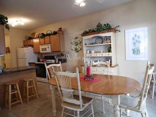 2903 Bungalow Ln, Henderson NV  89074-5757 exterior