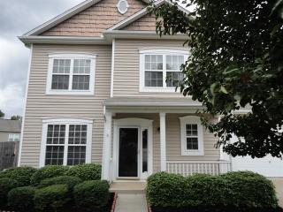 11 Hessell Ct, Greer SC  29650-0956 exterior