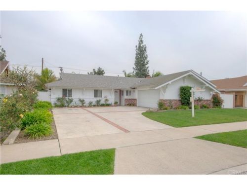 2691 Fernside St, Orange, CA 92865-2222