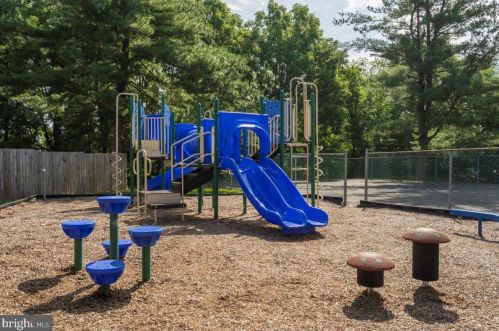 54 Orch Ct, Limerick PA  19468-2913 exterior