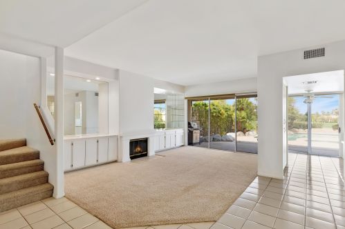 64 Pebble Beach Dr, Rancho Mirage CA  92270-1608 exterior