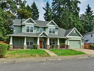 16582 Anna Eve Dr, Portland, OR 97267-5275