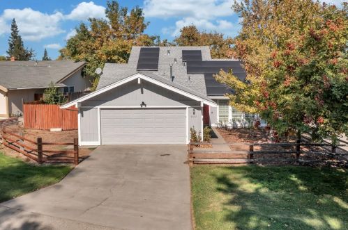 6631 Mercedes Ave, Citrus Heights CA  95621-5413 exterior