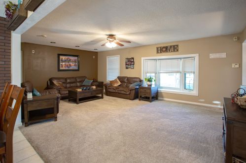 10328 Sunset Dr, Florence KY  41042-3348 exterior