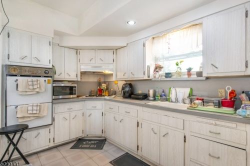 112 Preston St, Ridgefield Park NJ  07660-1548 exterior