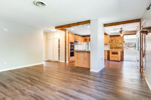 856 Sunset Dr, Redlands CA  92373-6938 exterior