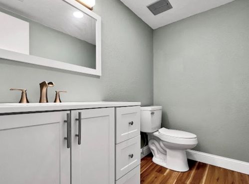 4831 Huron Dr, Pensacola FL  32507-8740 exterior