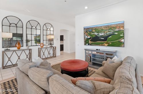 8247 Mountain Spring Rd, Scottsdale AZ  85255-3945 exterior