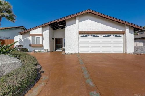 1808 Manzanita Ct, Vista, CA 92083-7719