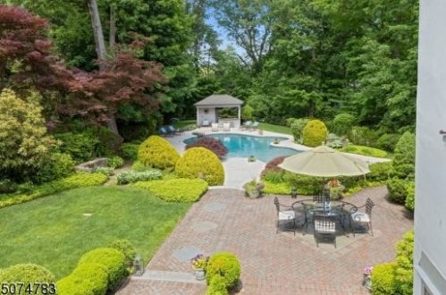 20 Gordon Pl, Verona NJ  07044-2608 exterior