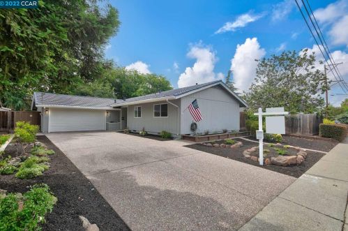 1606 Wendy Dr, Concord, CA 94523-3033